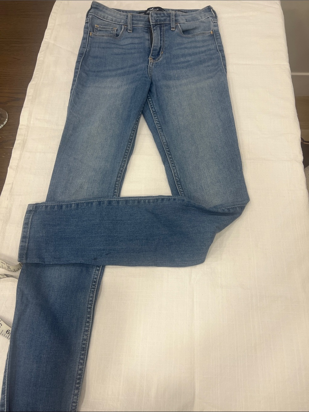 🔥🔥Hollister Medium Blue Skinny Jeans